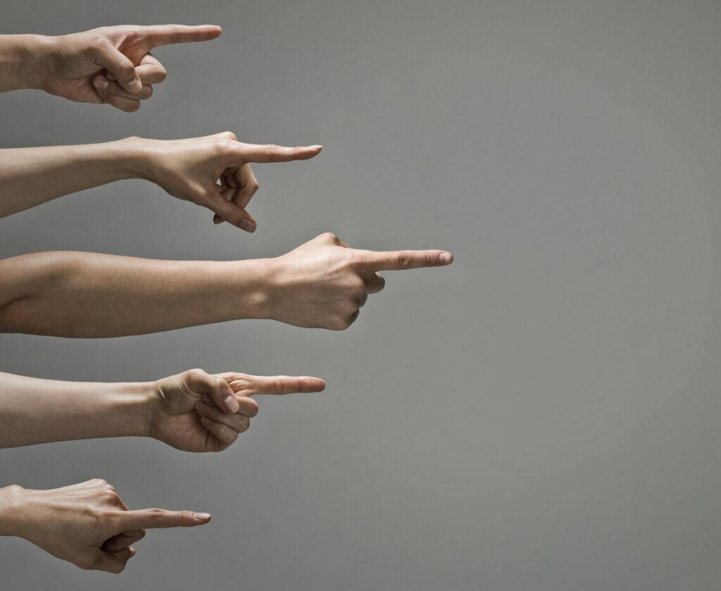 people-pointing-fingers