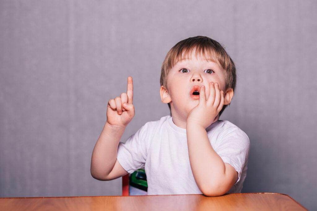 little-boy-remembering-something 